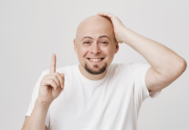 ¿Me puedo hacer una micropigmentación capilar en verano?
